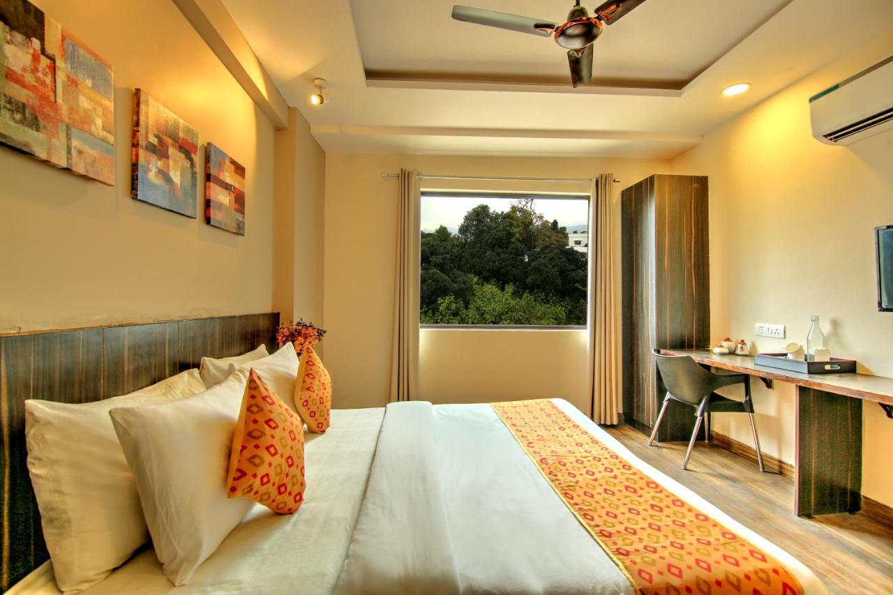 Artisan Rooms New Delhi Luaran gambar