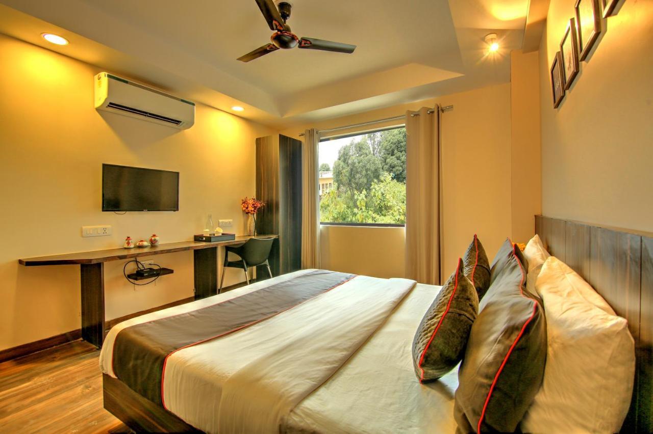 Artisan Rooms New Delhi Luaran gambar
