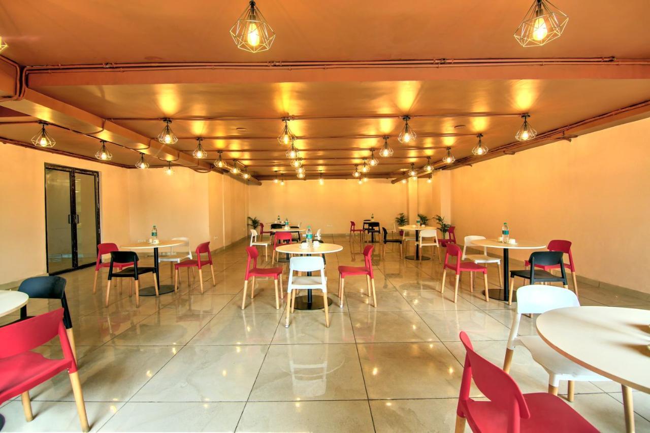 Artisan Rooms New Delhi Luaran gambar
